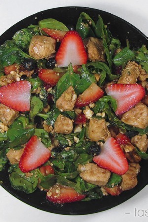 Keto Chicken & Berry Summer Salad