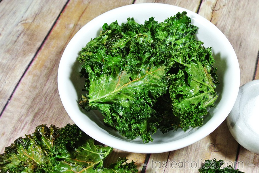 Crunchy Keto Kale Chips