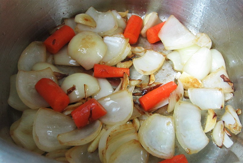 Cook onions and carrot