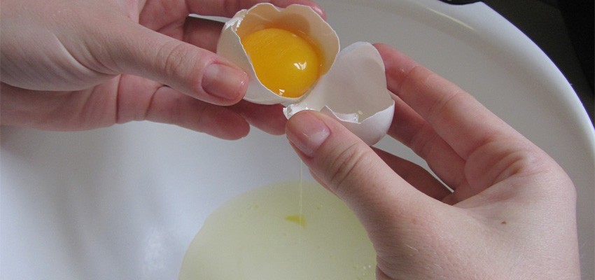 Separate the egg whites carefully!
