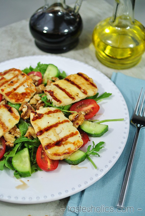 Low Carb Grilled Halloumi Salad