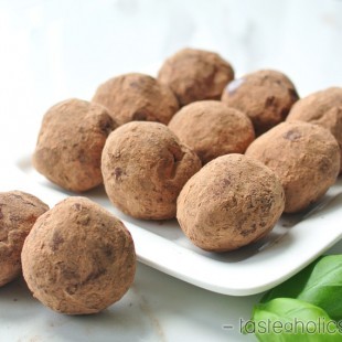 Homemade Keto Truffles