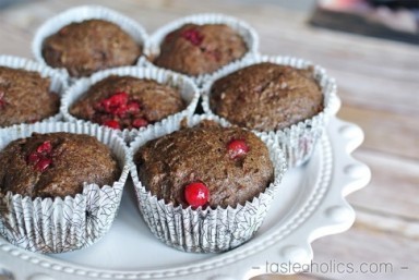 Low Carb Currant Flaxseed Muffins