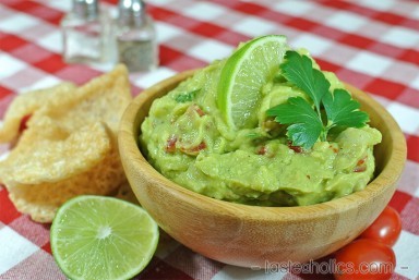 Easy Low Carb Guacamole Recipe