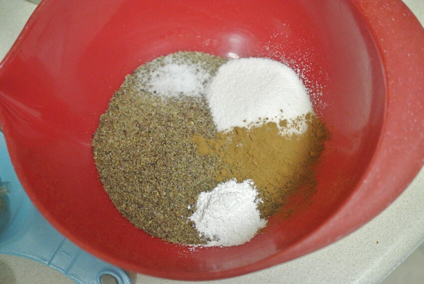 Mix the dry ingredients together