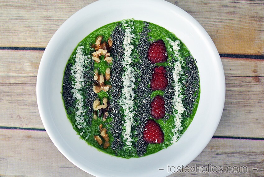 Low Carb Smoothie Bowl