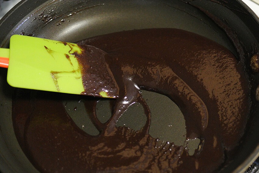 Make chocolate chip batter