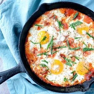 Keto Shakshuka Recipe | Tasteaholics