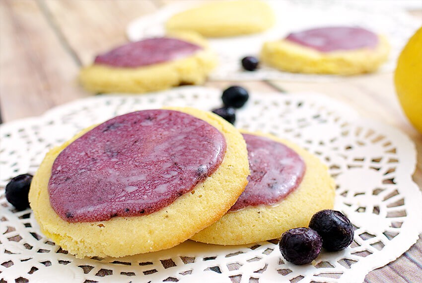 Low Carb Blueberry Lemon Shortbread Cookies
