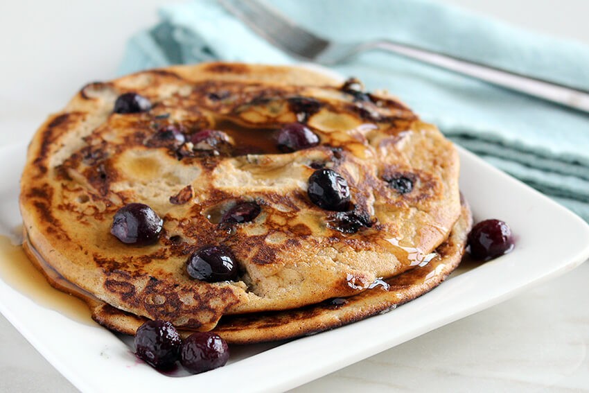 Paleo & Low Carb Blueberry Pancakes