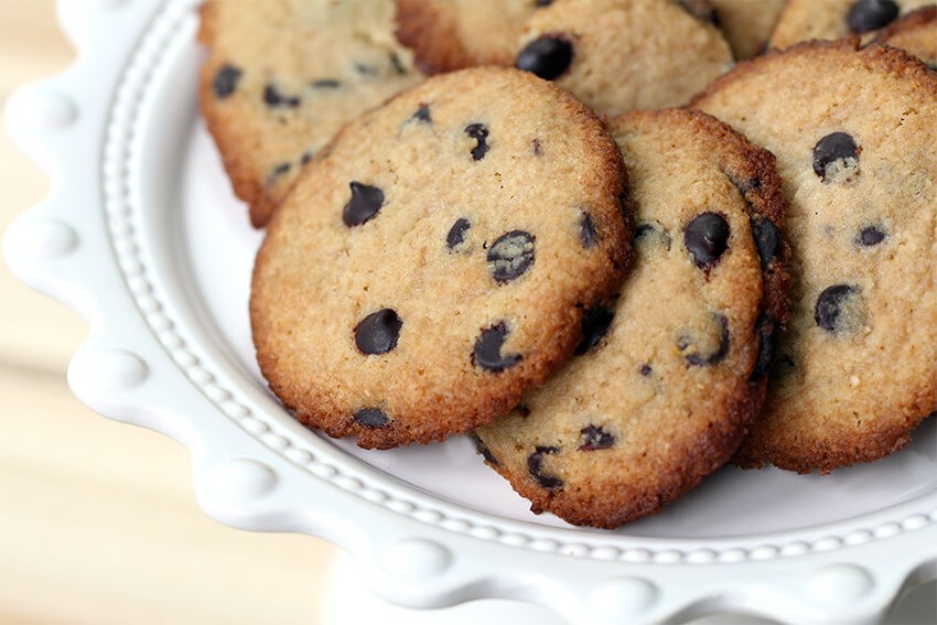 Low Carb Chocolate Chip Cookies