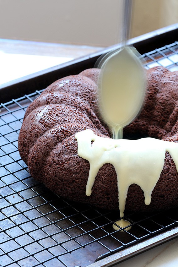 Double Chocolate Bundt Cake - Low Carb & Sugar Free Cake Recipe