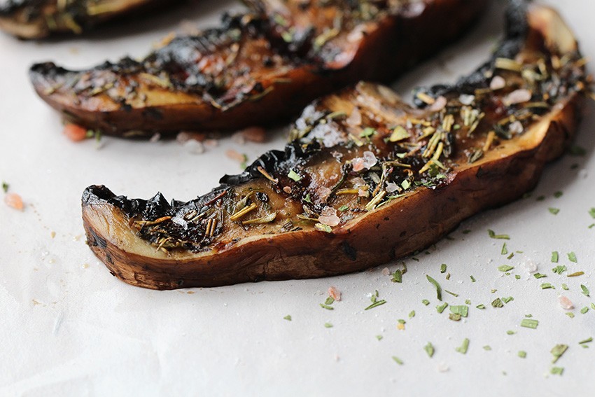 Low Carb Mediterranean Grilled Portobello Mushrooms