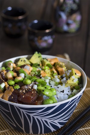 Keto Spicy Tuna Poke Bowl