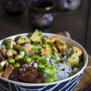 Keto Spicy Tuna Poke Bowl