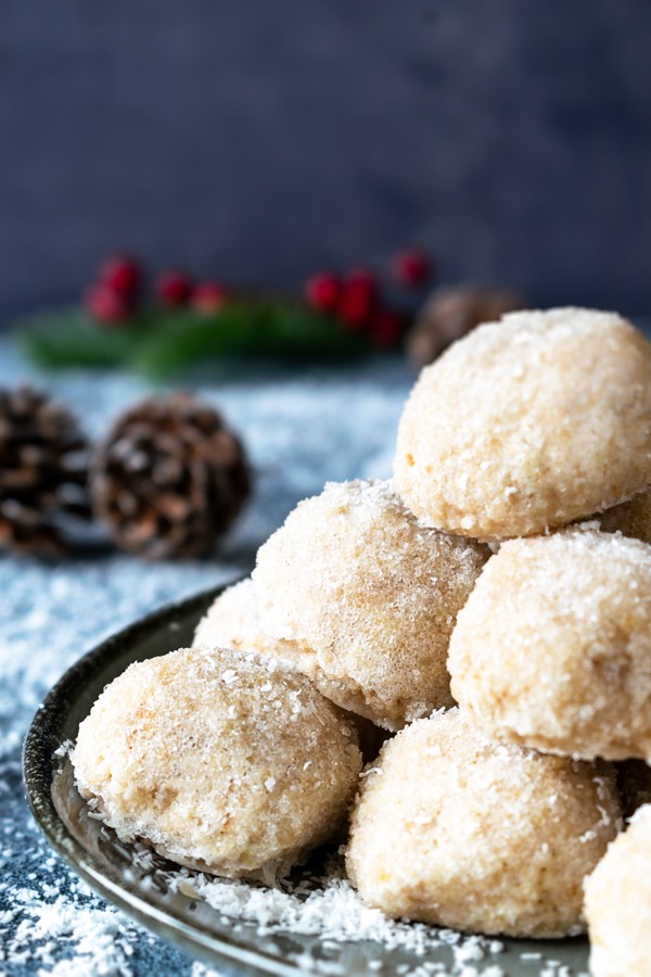 Keto Snowball Cookies