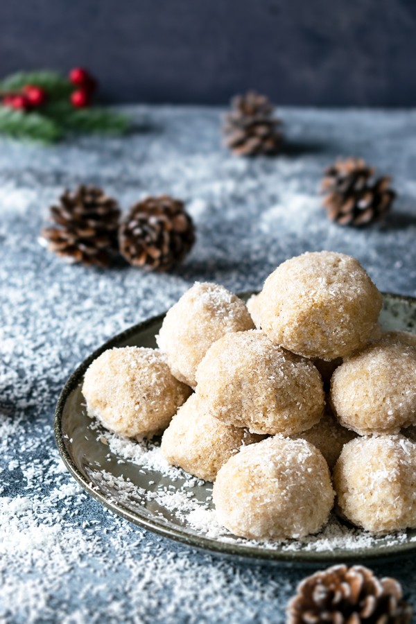 Keto Snowball Cookies