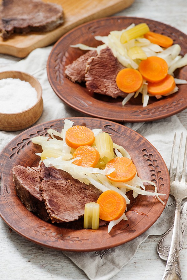 Low Carb Slow-Cooker Corned Beef and Cabbage