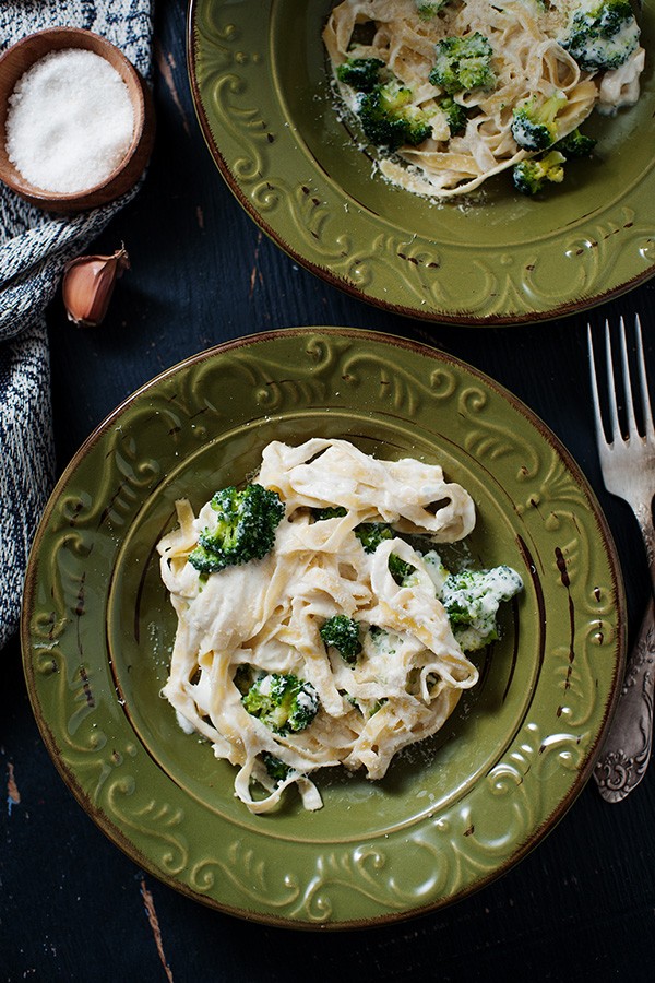 Keto Miracle Noodle Broccoli Alfredo