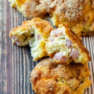 Keto Ham and Cheese Breakfast Rolls