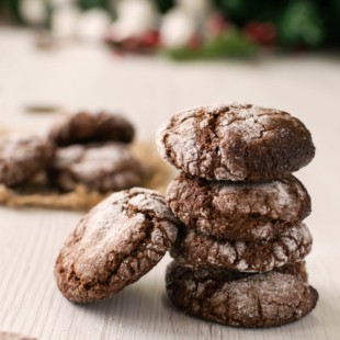 Keto Chocolate Crinkle Cookies