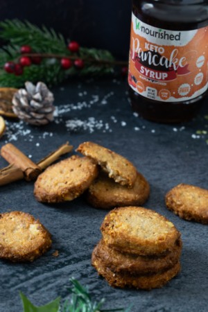 Low Carb Maple Pecan Shortbread Cookies