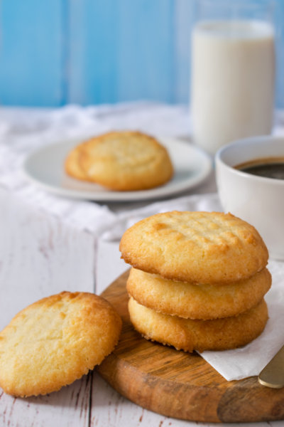 Easy Keto Shortbread Cookies