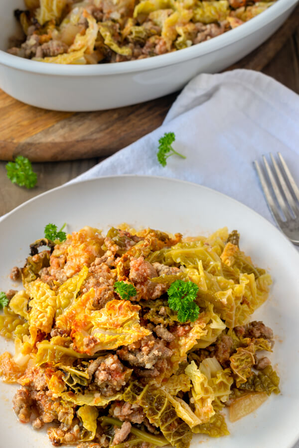 Keto Cabbage Roll Casserole Recipe | Tasteaholics