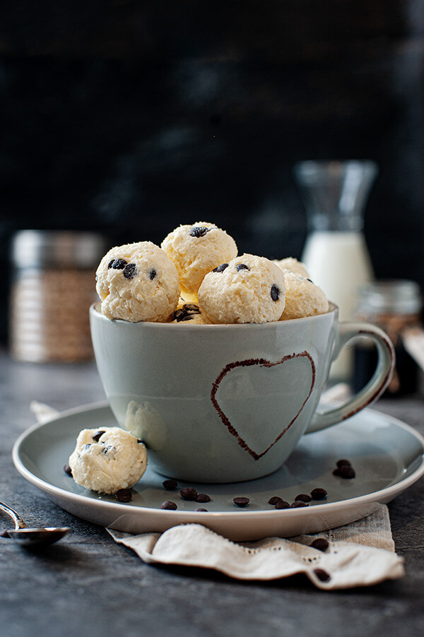 Low Carb Keto Cookie Dough Fat Bombs